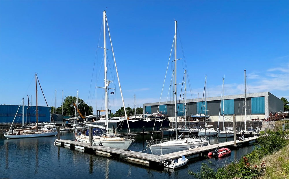 Vaan Yachts neemt werf Yagra over
