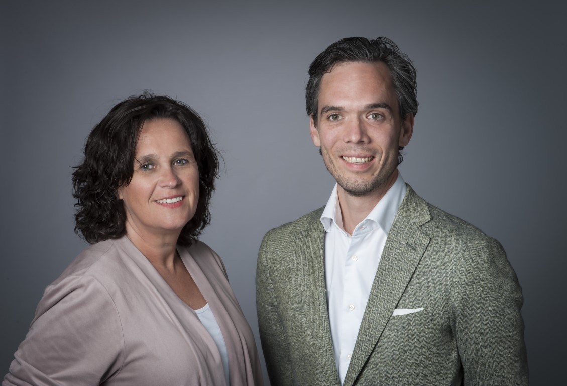 Irma Doze (links) en Gido van Puijenbroek.JPG