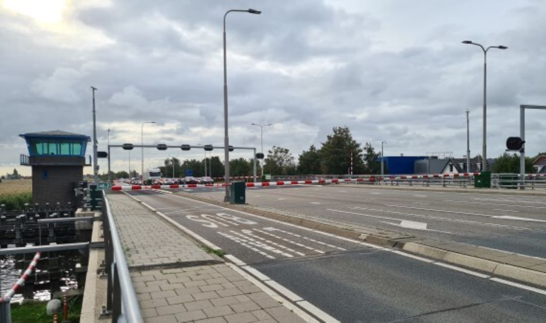 Leimuiderbrug