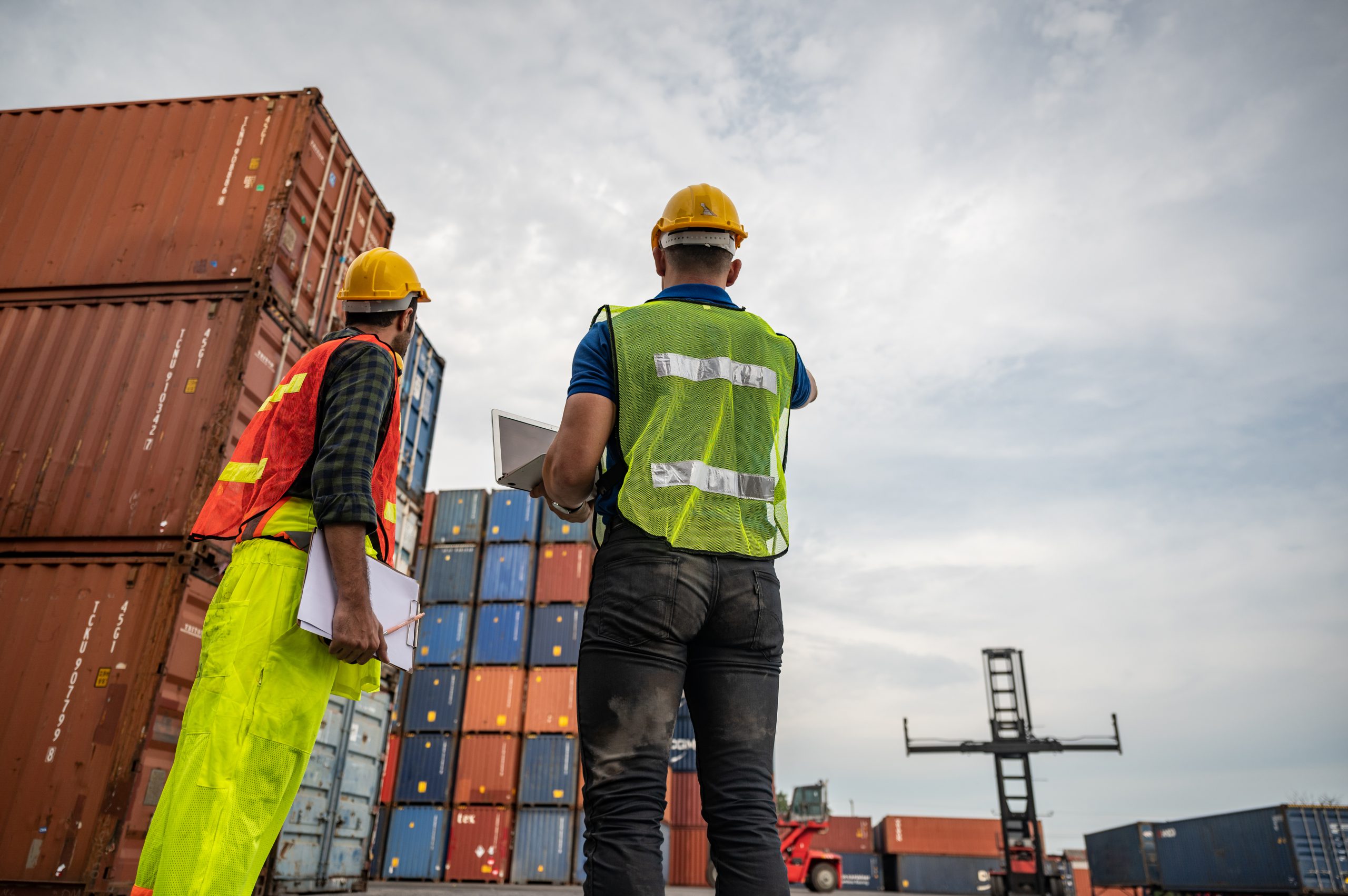 Akkoord over loonsverhoging van 11% bij Verbrugge Terminals