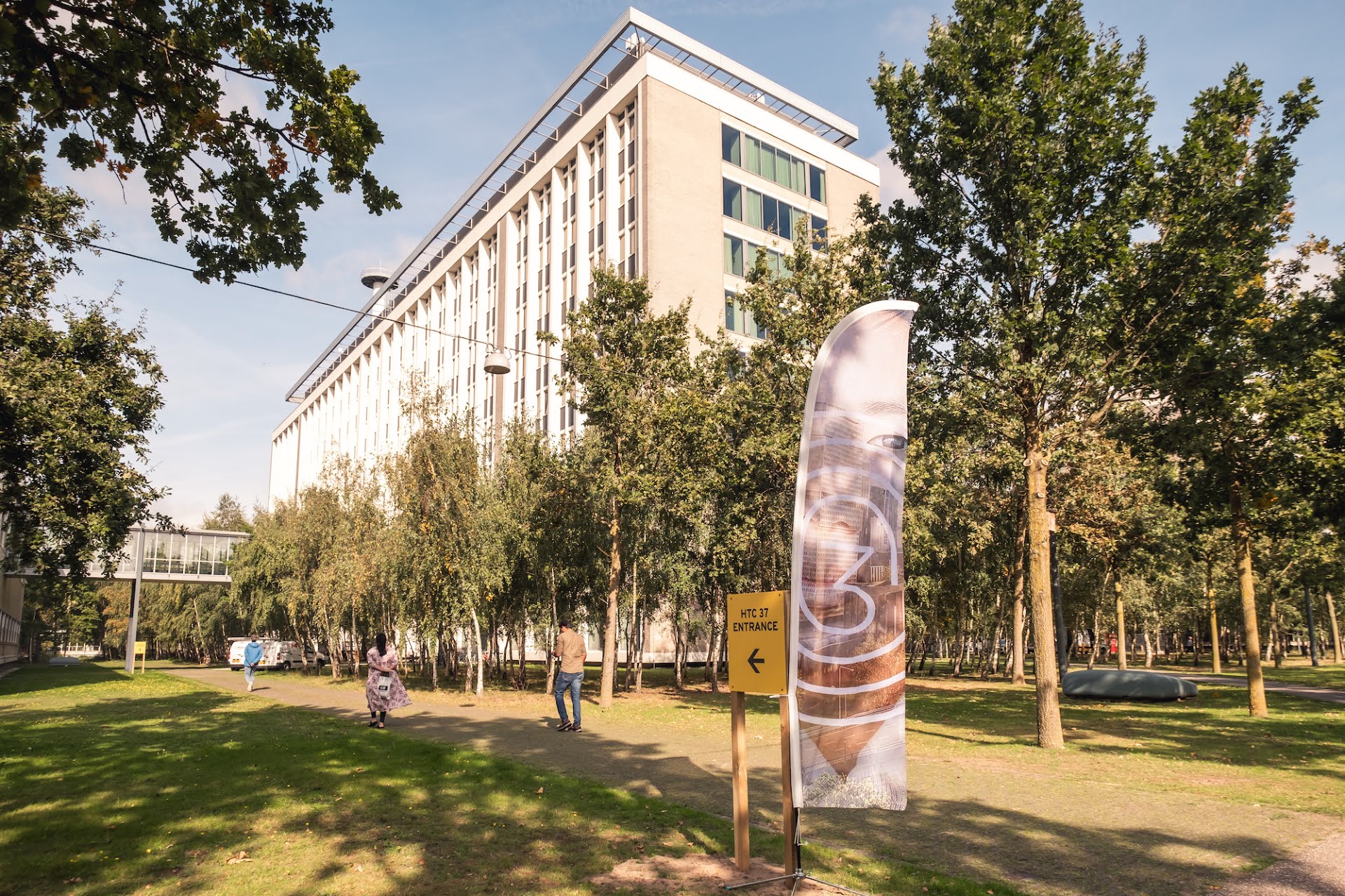 Eerste Benelux Metaverse hub door High Tech Campus Eindhoven.
