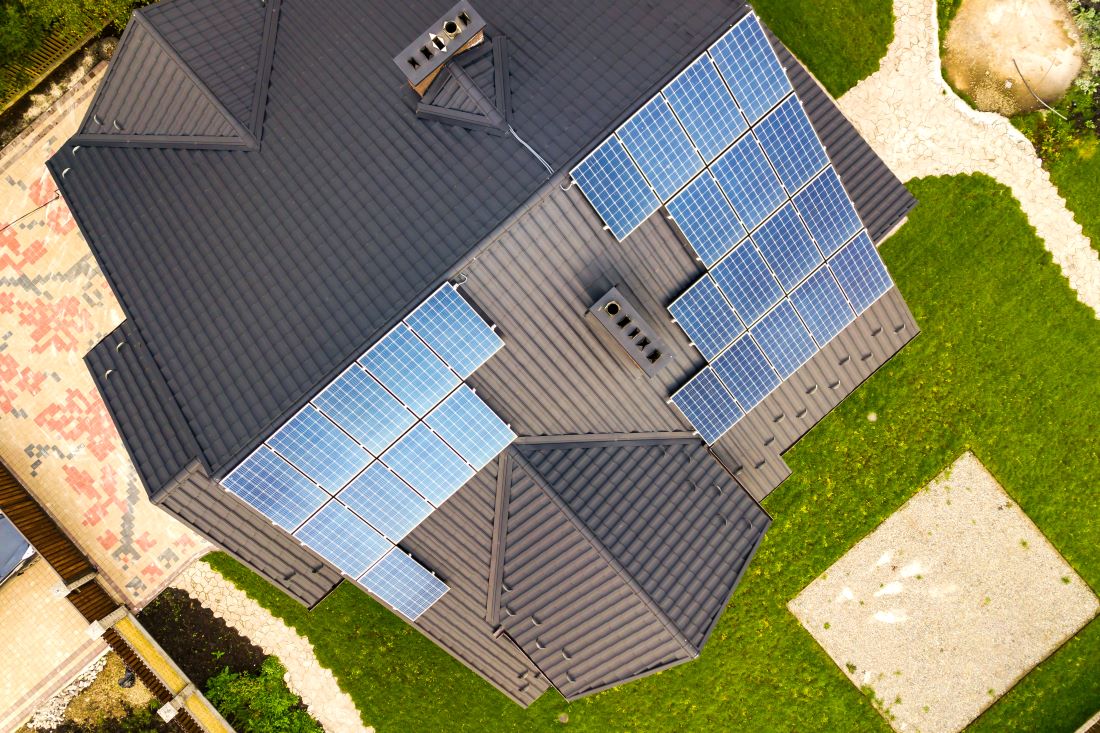 Proef van Enexis: zonnepanelen dimmen voor vergoeding