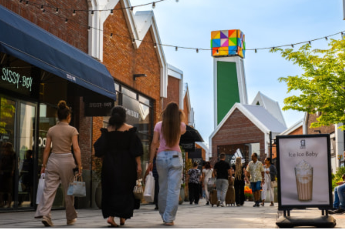 Amsterdam The Style Outlets viert snelheid en sensatie
