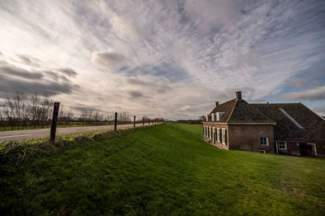 Een deel van het land van Heijmans langs de Lekdijk