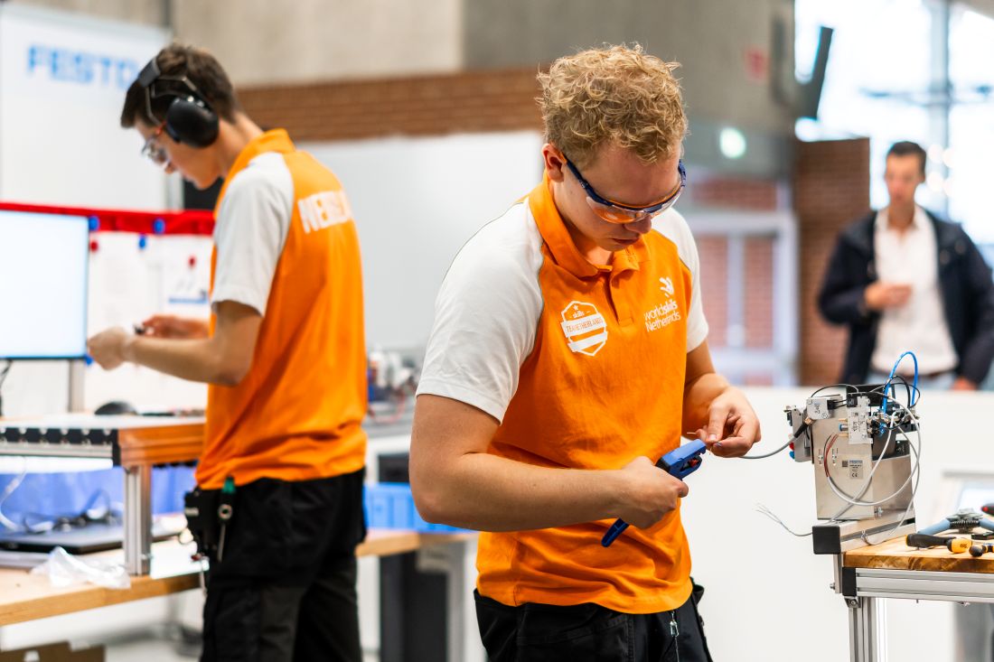 Tekort aan technici bedreigt groei hightech sector