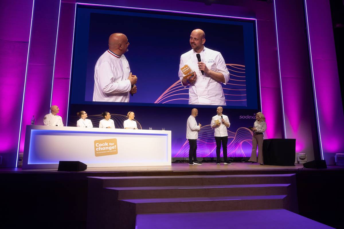 Nederlandse chef wint Cook for Change finale met duurzaam gerecht