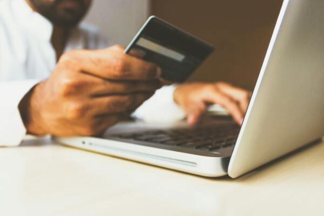 Nederlandse consument verkiest Europese webshops boven Chinese