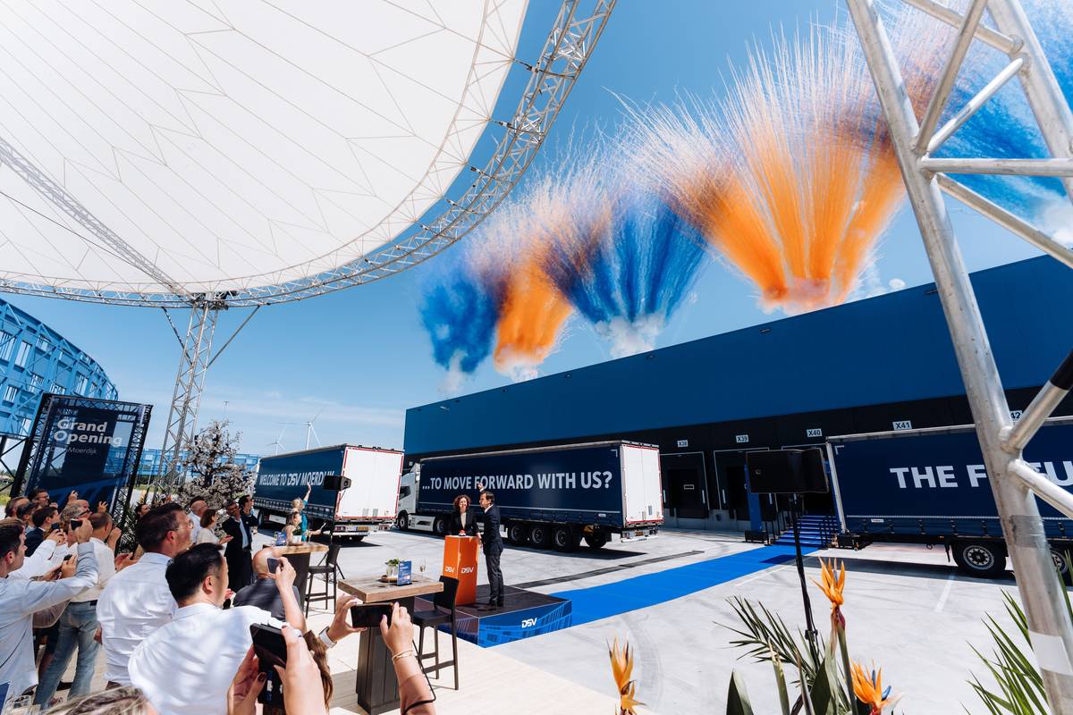 DSV opent grootste Europese logistiek complex in Moerdijk