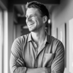 HolidayHero versterkt leiding met hospitality-expert De Groot