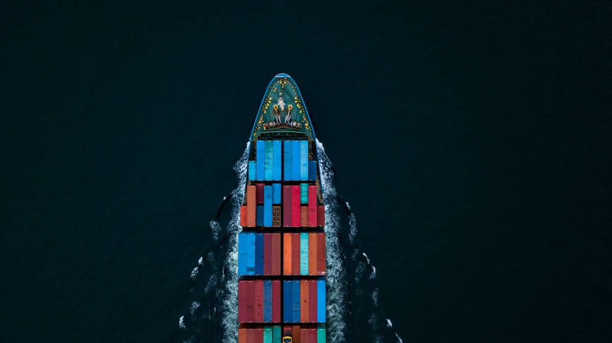 WijBusinessNieuws_Vrachttarieven China verdubbelen importeurs zoeken marge bij inkoop