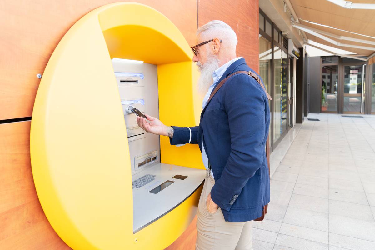 ABN AMRO verhoogt winstverwachting na sterk tweede kwartaal