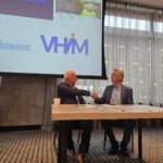 Expertisecentrum Flexwonen en VHIM bundelen krachten voor huisvesting