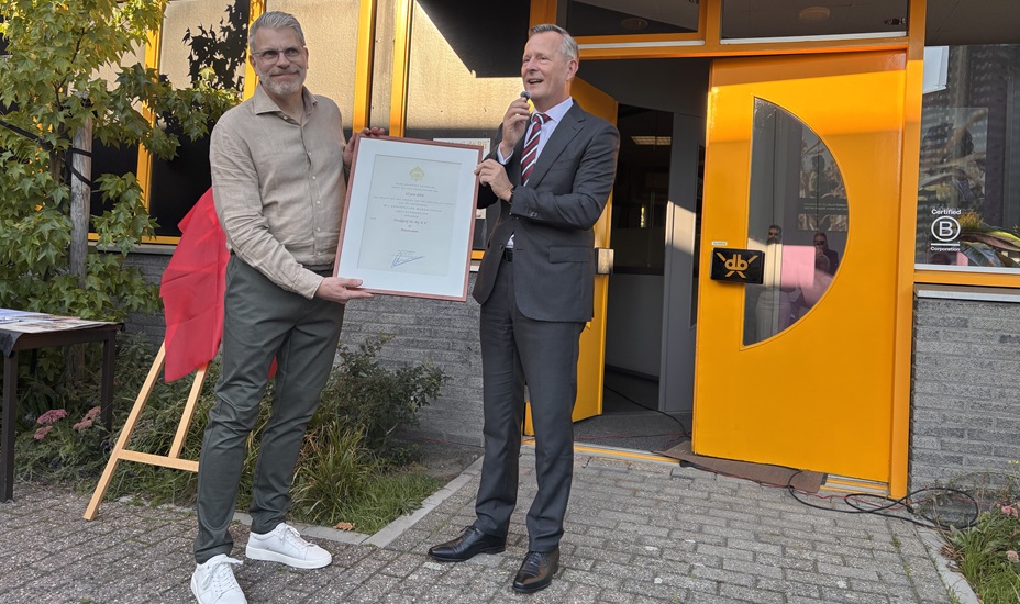 Amsterdamse Drukkerij de Bij krijgt predicaat Hofleverancier