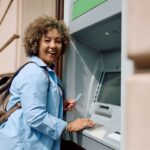 Nederlandse staat verkoopt deel belang ABN AMRO via handelsplan